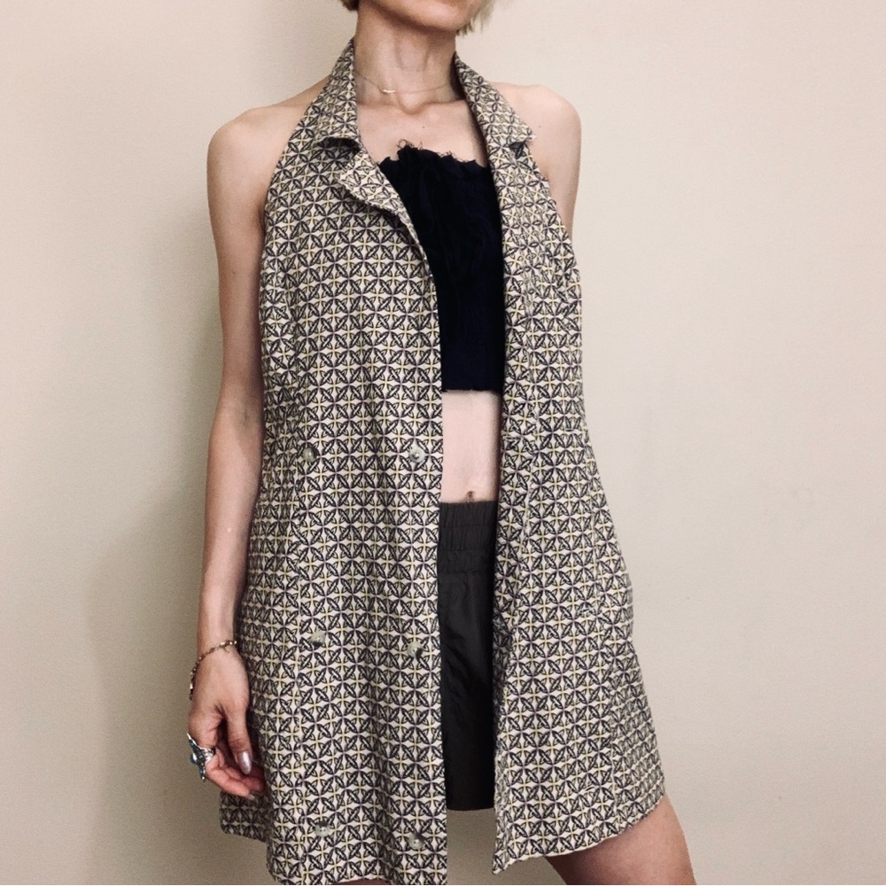 Geometric Pattern Halter Dress - Picture 7 of 13